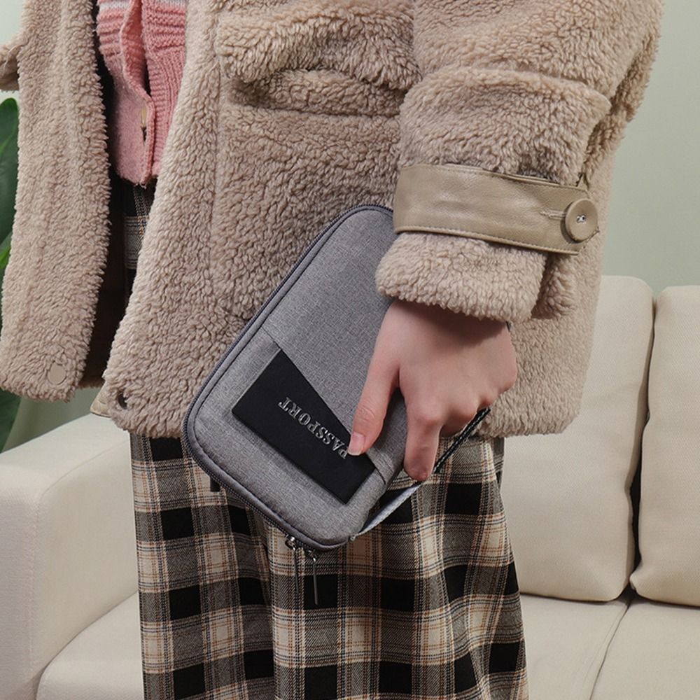 Travel Accessories Wallet - อุปกรณ์เสริมการเดินทาง กระเป๋าใส่บัตรเดินทาง ซิปใส่ตั๋ว ซองใส่พาสปอร์ตครอบครัว ผ้า OX